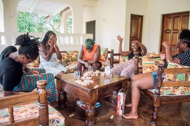 Kijani Cottages Diani Diani Beach Bagian luar foto