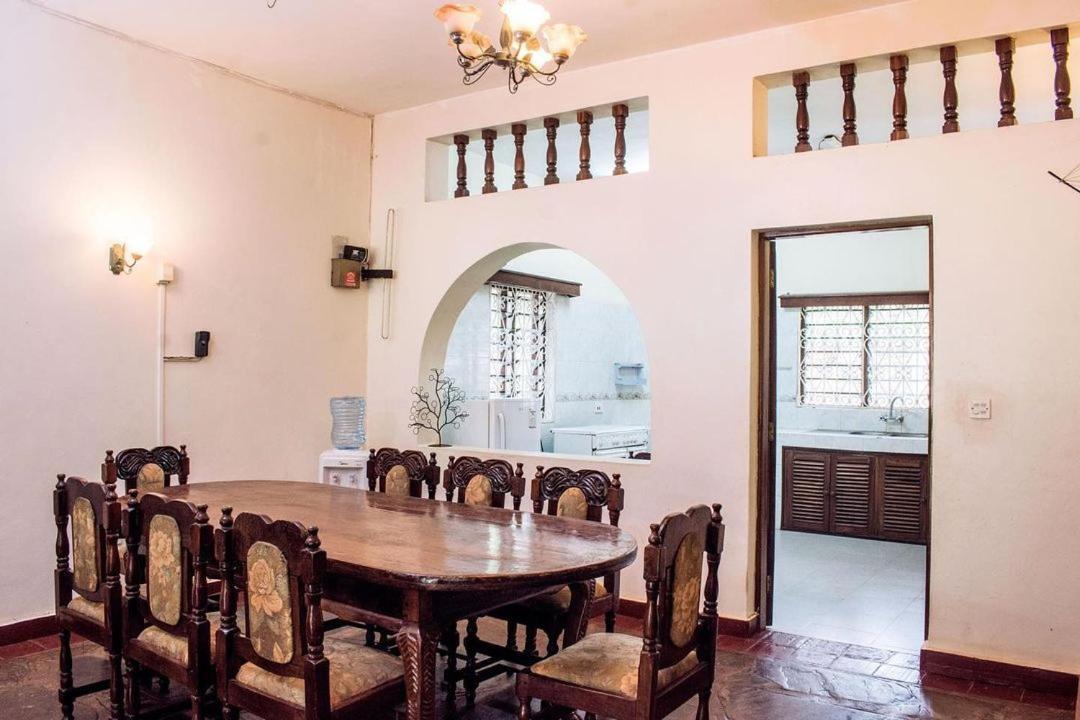 Kijani Cottages Diani Diani Beach Bagian luar foto